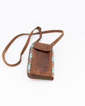 Load image into Gallery viewer, The Clifton Phone-Pouch Purse