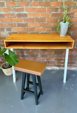 Load image into Gallery viewer, Desika Leaning Desk