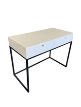 Load image into Gallery viewer, Sinyithi Desk