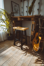 Load image into Gallery viewer, Situlo Kitchen Stool (65cm)