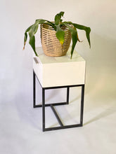 Load image into Gallery viewer, Sinyithi Side Table