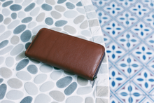 Load image into Gallery viewer, The Camps Bay Brown Purse
