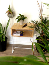 Load image into Gallery viewer, Beneyo Side Table
