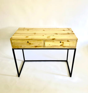 Sinyithi Desk