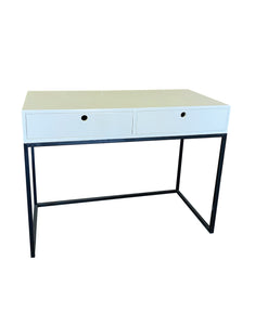 Sinyithi Desk