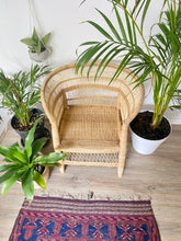 Load image into Gallery viewer, Sendwe Malawi Chair
