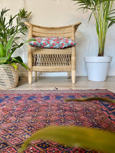 Load image into Gallery viewer, Sendwe Malawi Chair
